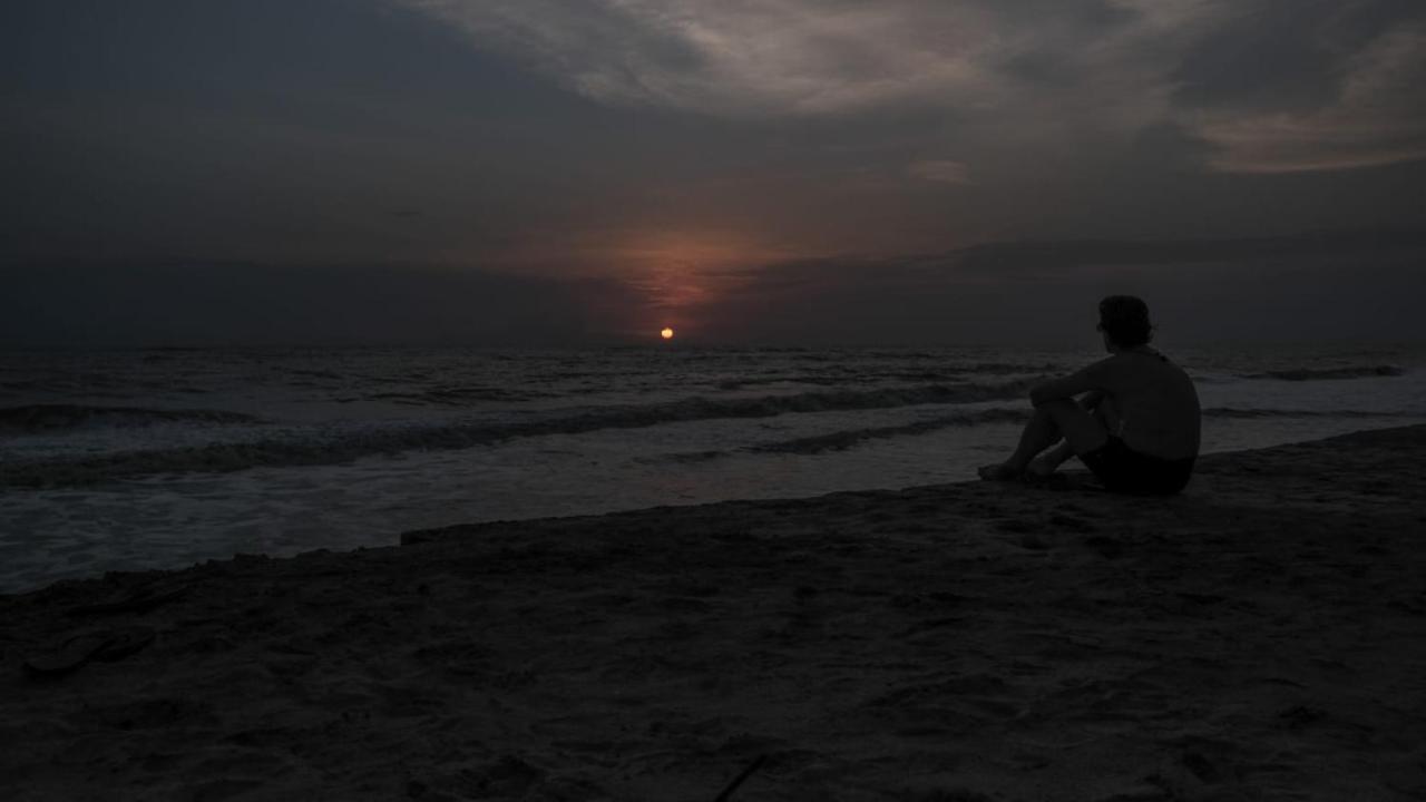 Kadalamma Beach Homestay アーラップーザ県 エクステリア 写真