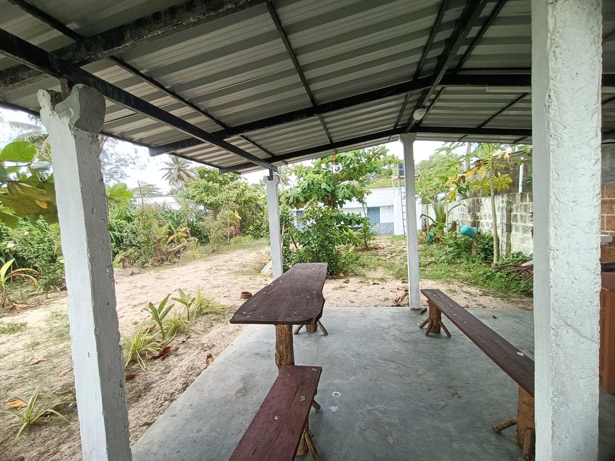 Kadalamma Beach Homestay アーラップーザ県 エクステリア 写真