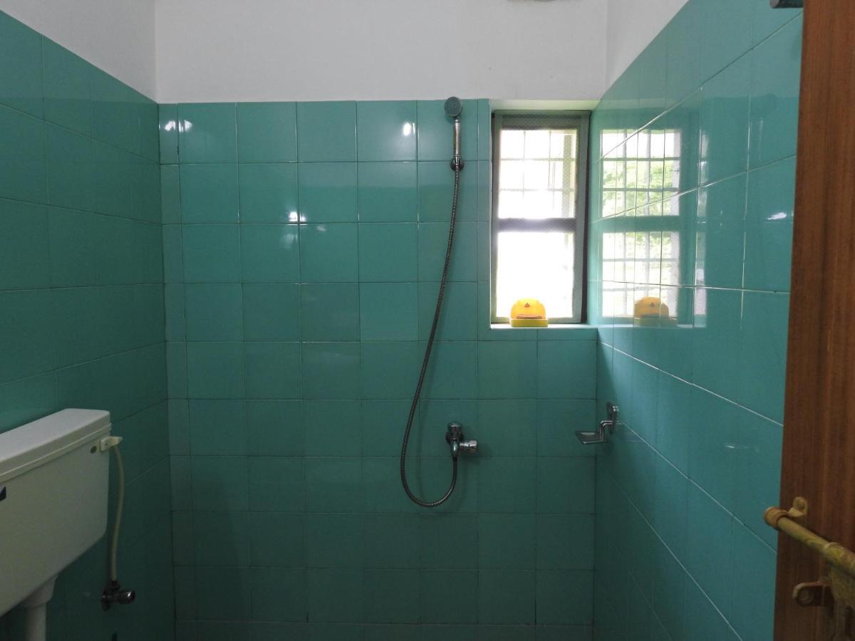 Kadalamma Beach Homestay アーラップーザ県 エクステリア 写真