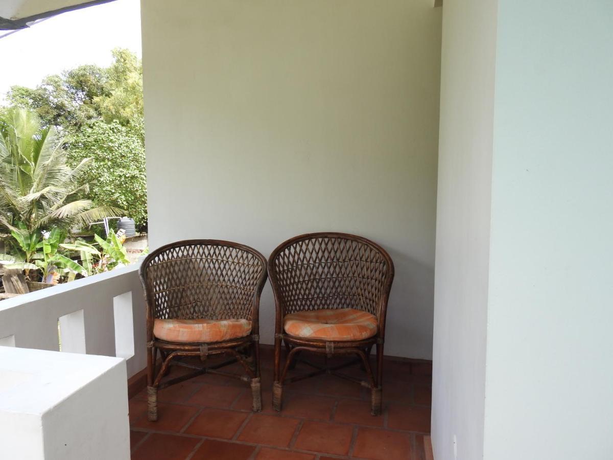 Kadalamma Beach Homestay アーラップーザ県 エクステリア 写真